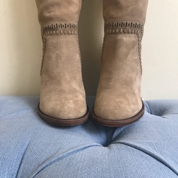 X Not Available X - Picture 4 of 8